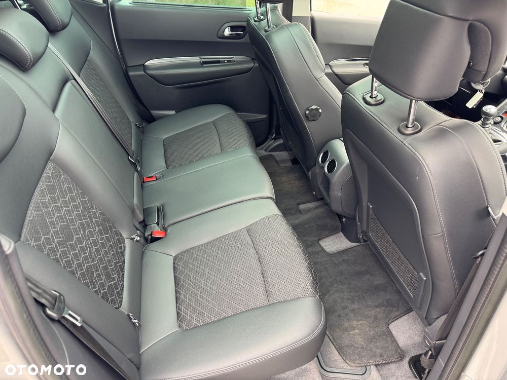 Peugeot 3008 HDi FAP 150 Platinum - 14