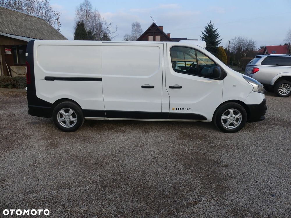 Renault TRAFIC - 4