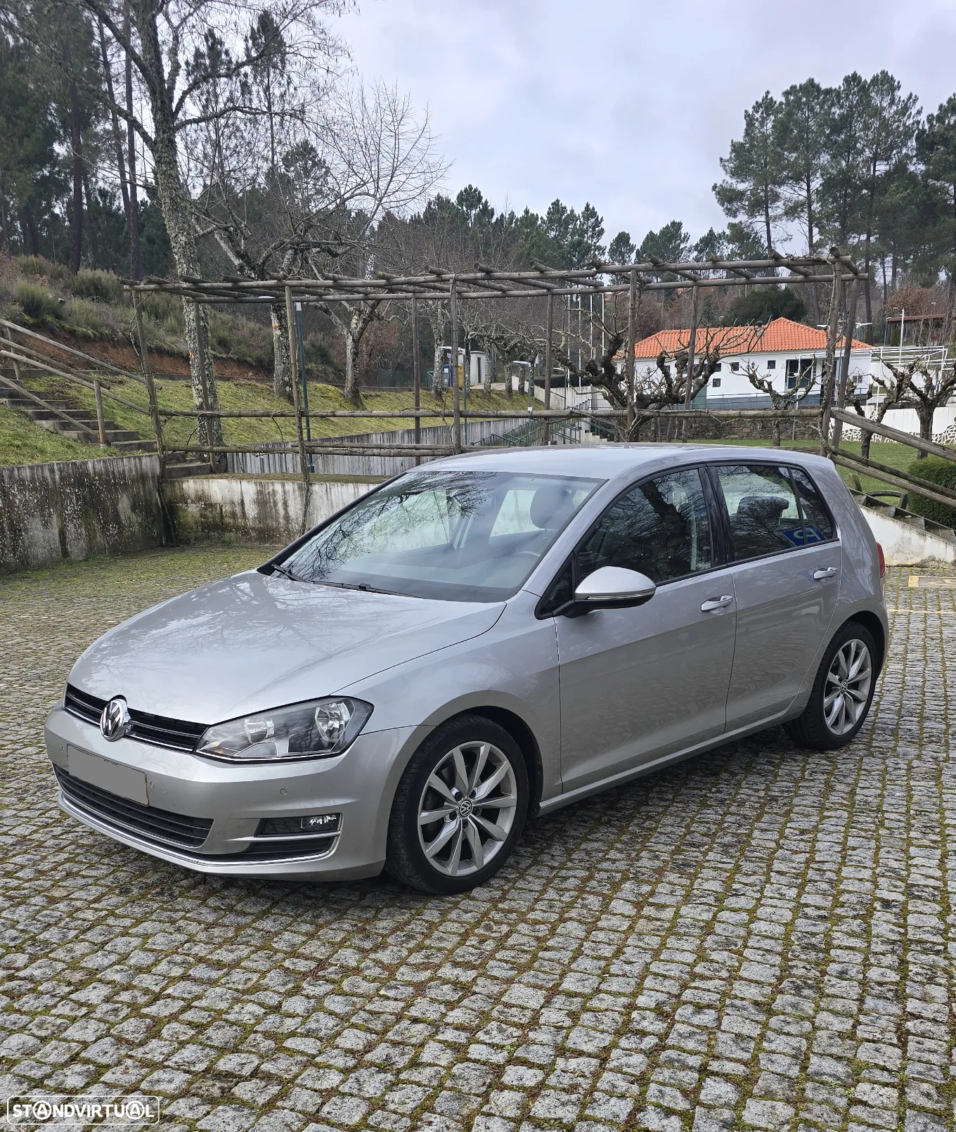 VW Golf 1.6 TDi Highline - 2