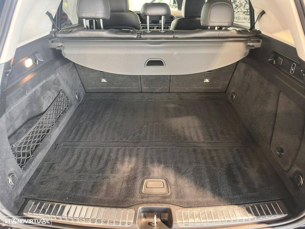 Mercedes-Benz GLE 300 d 4Matic 9G-TRONIC AMG Line - 3