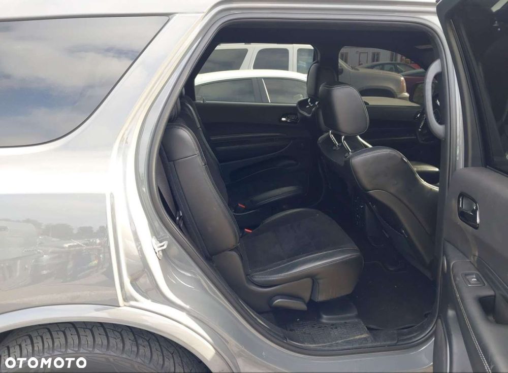 Dodge Durango - 10