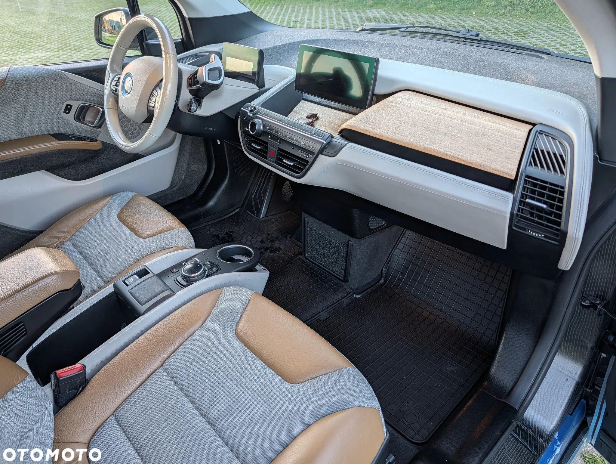 BMW i3 (Range Extender) - 22