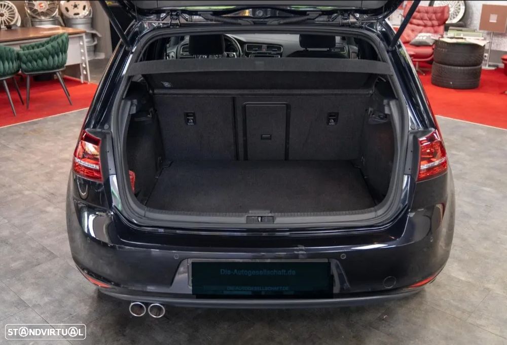 VW Golf 1.6 TDi R-Line - 5
