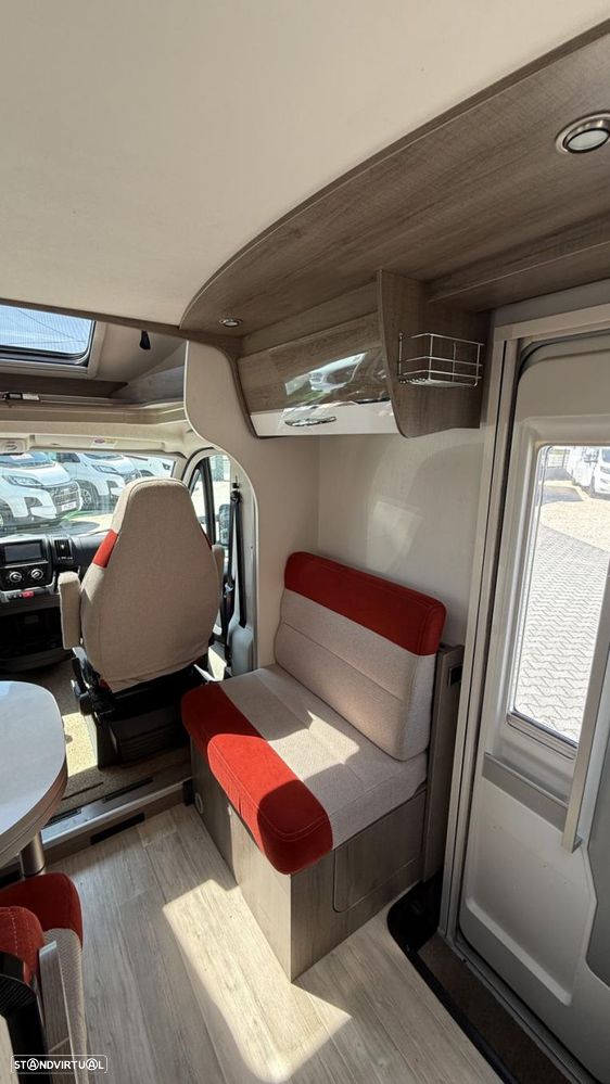 Bavaria T 746 Style c.central e basculante - 42