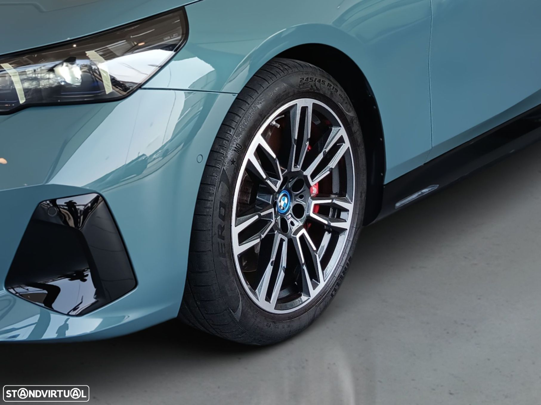 BMW i5 eDrive40 Edição Desportiva M - 5