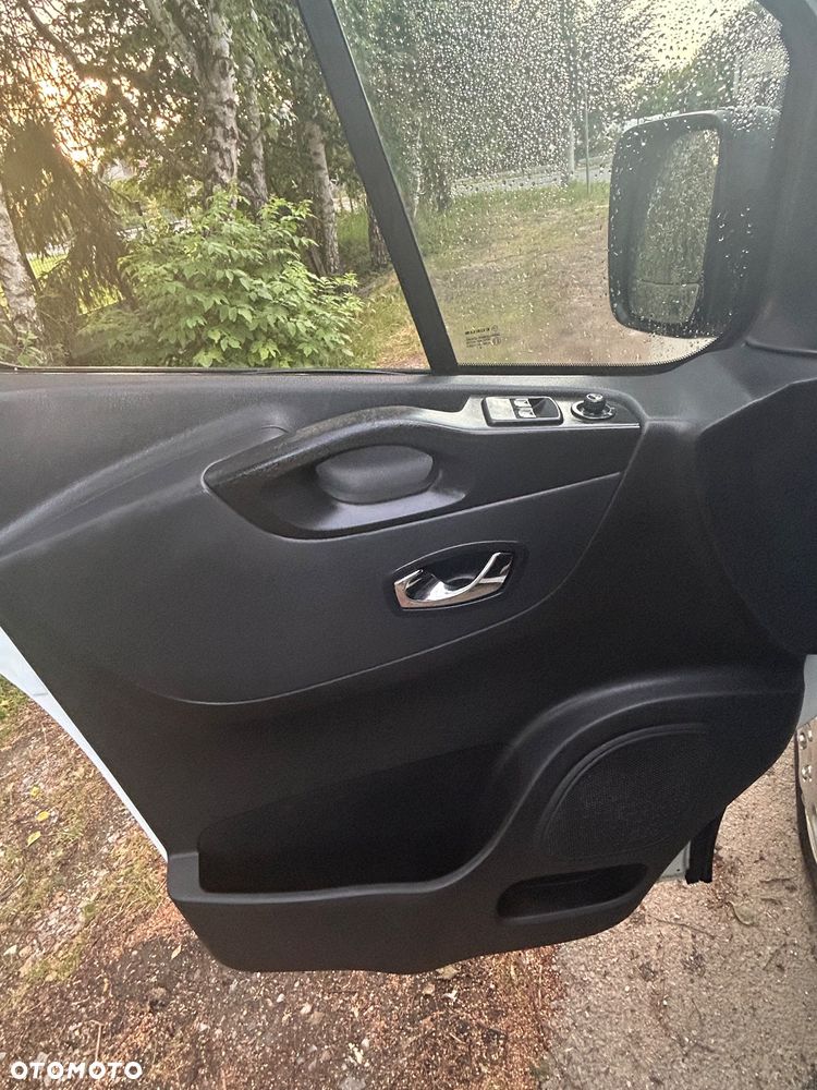 Renault Trafic - 7