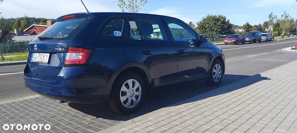 Skoda Fabia - 6