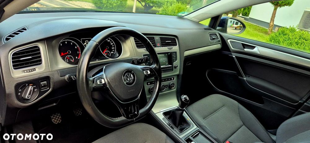 Volkswagen Golf 1.2 TSI BlueMotion Technology Team - 16