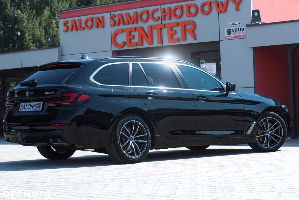 BMW Seria 5 530e sport - 7