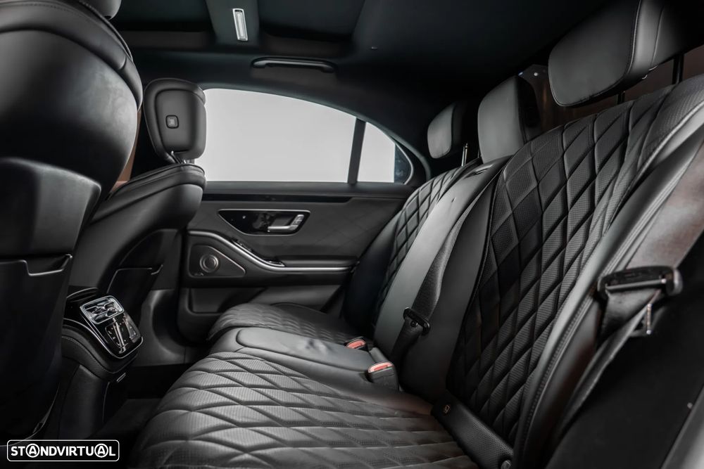 Mercedes-Benz S 580 e - 33