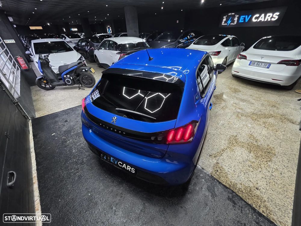 Peugeot e-208 Allure Pack - 22