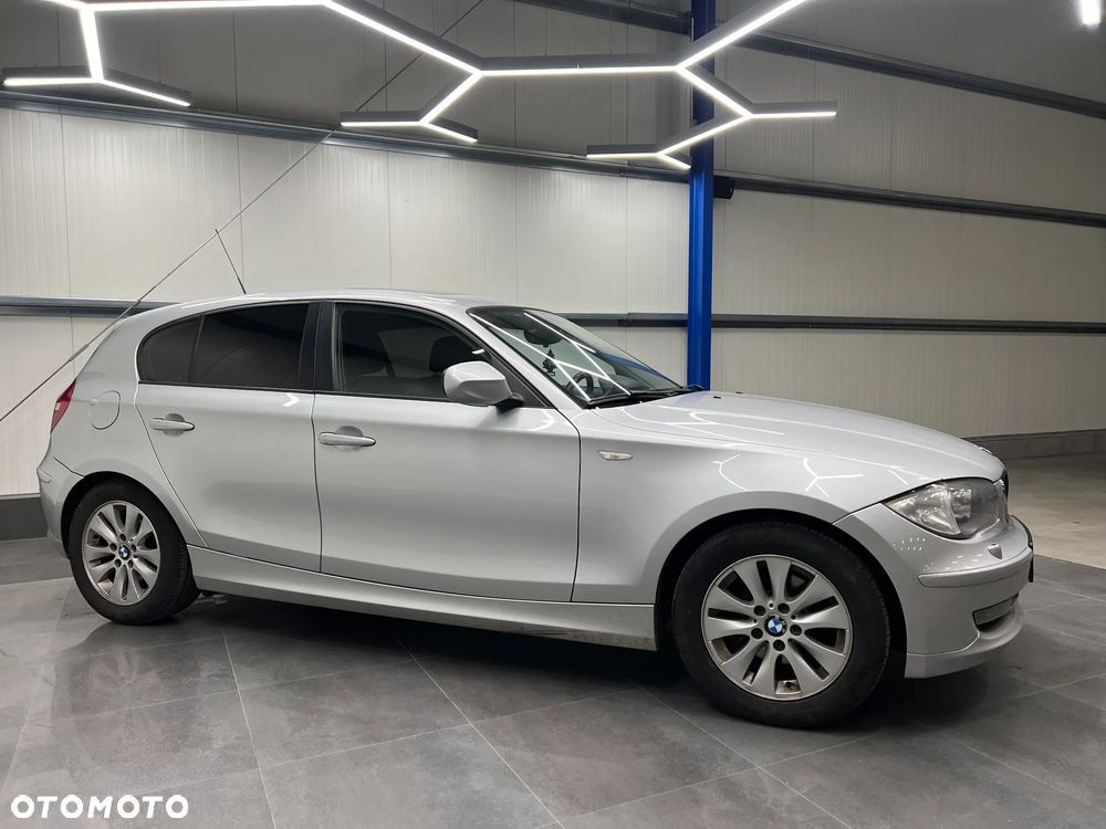 BMW Seria 1 118d - 10