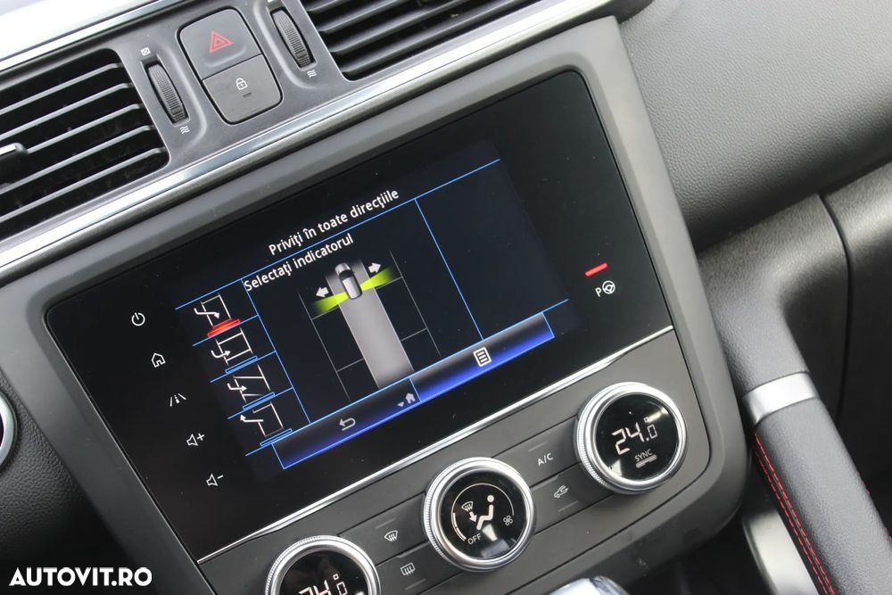 Renault Kadjar TCe EDC GPF Black Edition - 24