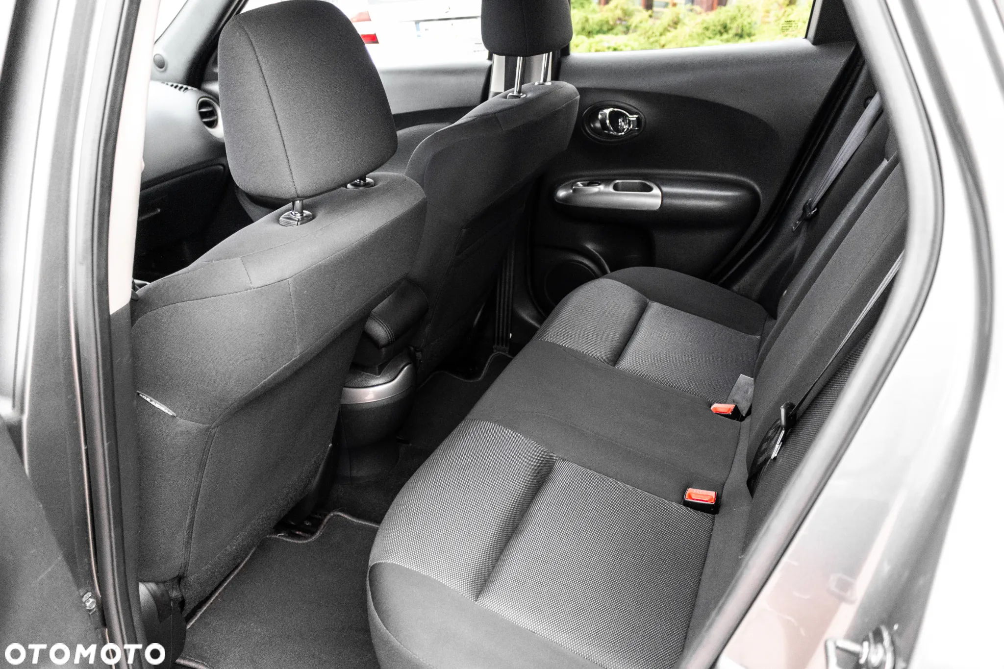 Nissan Juke 1.6 Acenta S&S - 16