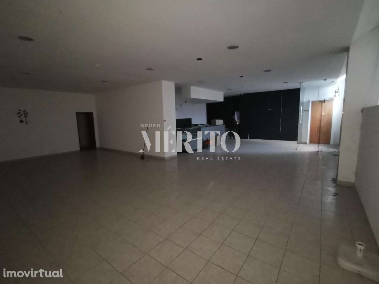 Loja em Santo Tirso com 278 m2 - Grande imagem: 3/13