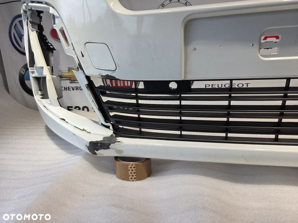 PEUGEOT EXPERT TRAVELLER / CITROEN JUMPY SPACETOURER16- ZDERZAK PRZEDNI PRZÓD NA 6xPDC + KRATKA ŚRODKOWA NR 9811778077 NR AUKCJI NZ2015 - 16