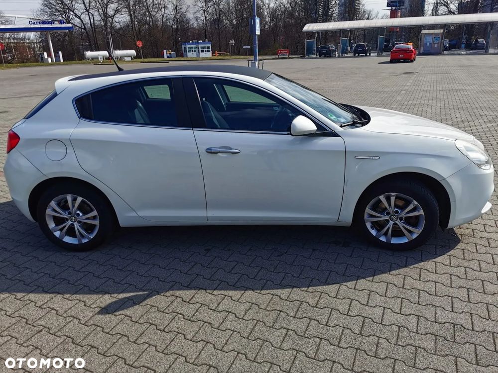 Alfa Romeo Giulietta 1.4 TB Distinctive - 5