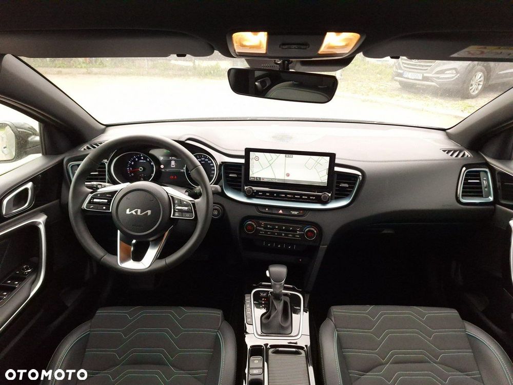 Kia XCeed 1.6 T-GDI Tribute DCT - 28
