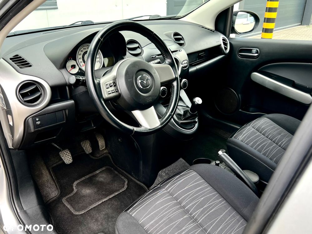 Mazda 2 1.3 Dynamic - 19