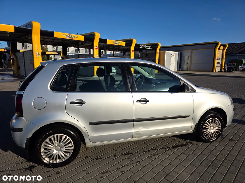 Volkswagen Polo 1.2 Trendline - 4