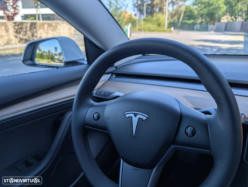 Tesla Model 3 Long Range Tração Integral - 23