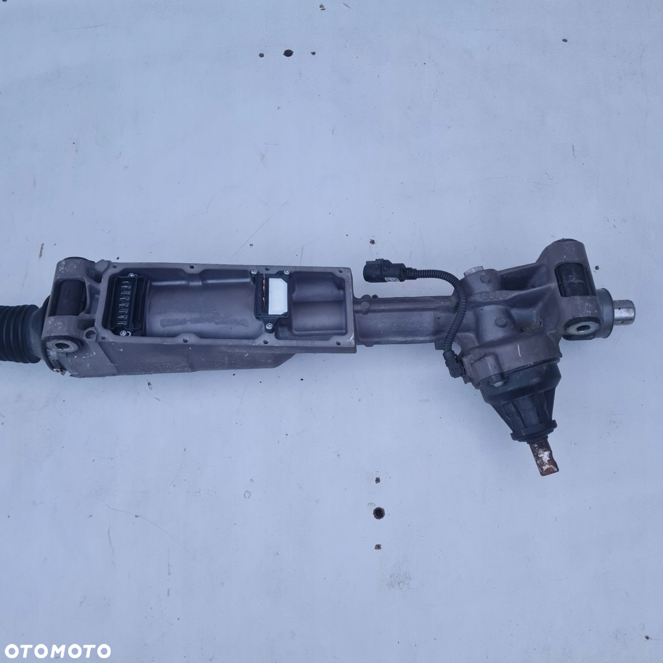 OBUDOWA MAGLOWNICY PRZEKŁADNIA KIEROWNICZA AUDI A6 C7 4G0 - 6