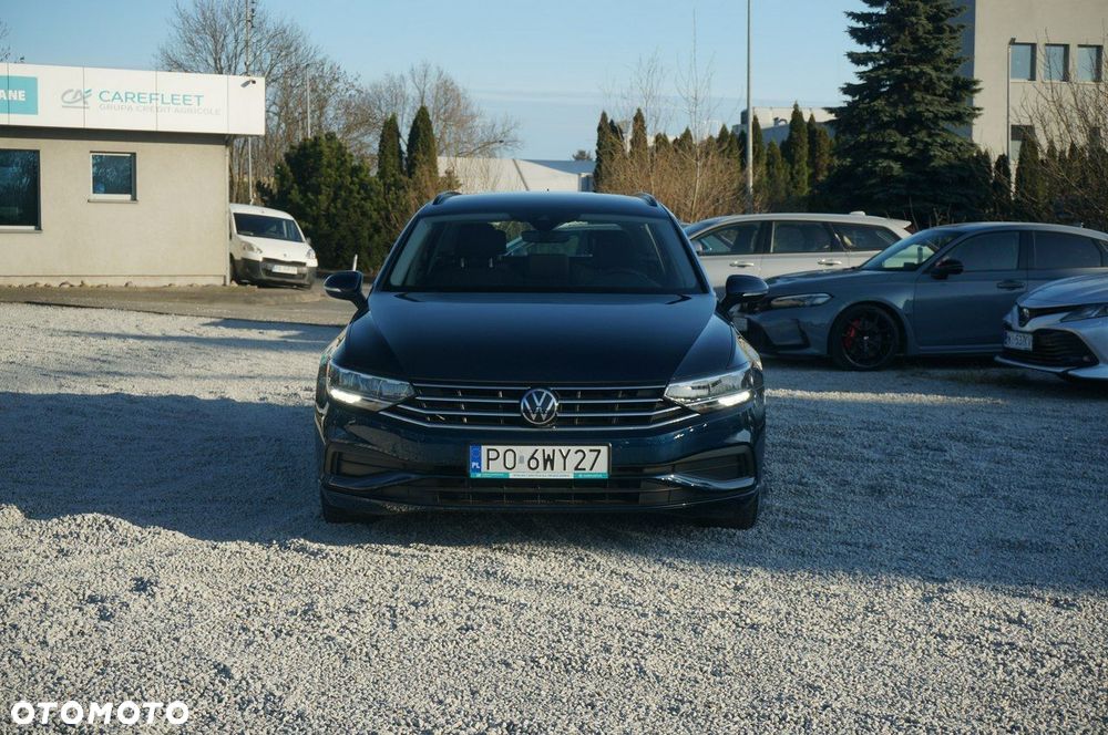 Volkswagen Passat Variant 2.0 TDI EVO Essence - 4