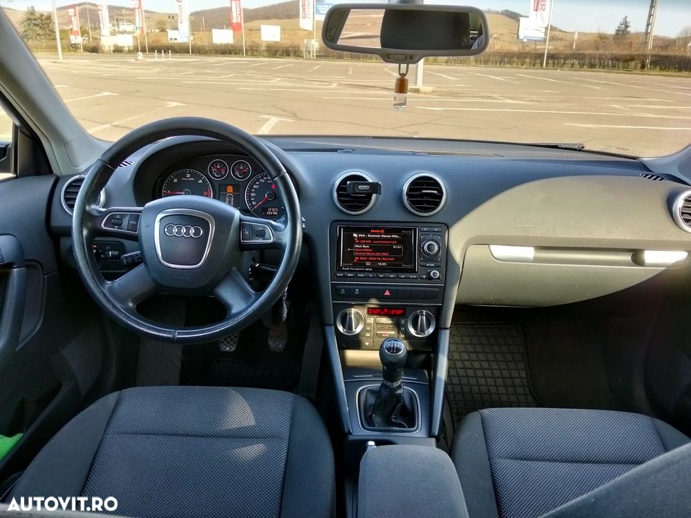 Audi A3 ack 1.6 TDI Attraction - 9