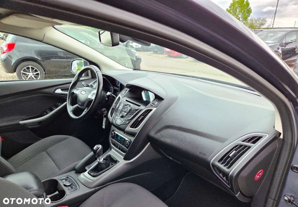 Ford Focus - 20
