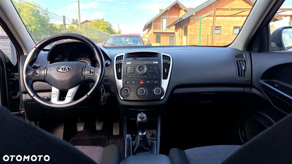 Kia Ceed 1.4 L Euro2012 - 24