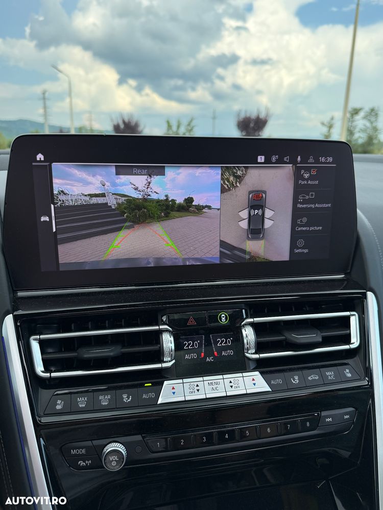 BMW M8 M850i xDrive AT - 15