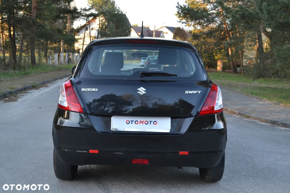 Suzuki Swift - 5