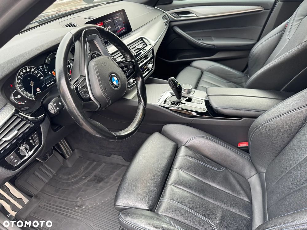 BMW Seria 5 520d xDrive M Sport sport - 3