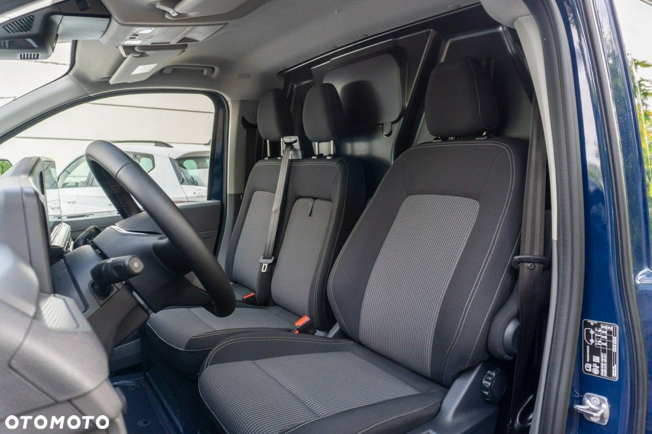 Volkswagen Transporter - 14