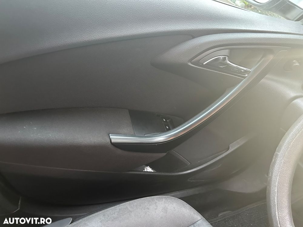 Opel Astra - 12