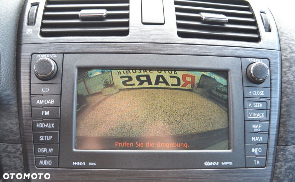 Toyota Avensis 2.0 Multidrive S Executive - 26