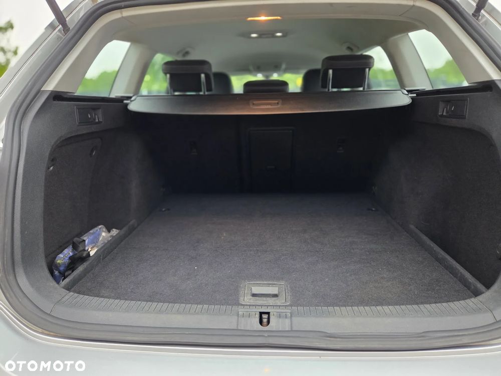 Volkswagen Golf 1.4 TSI BMT Comfortline - 9