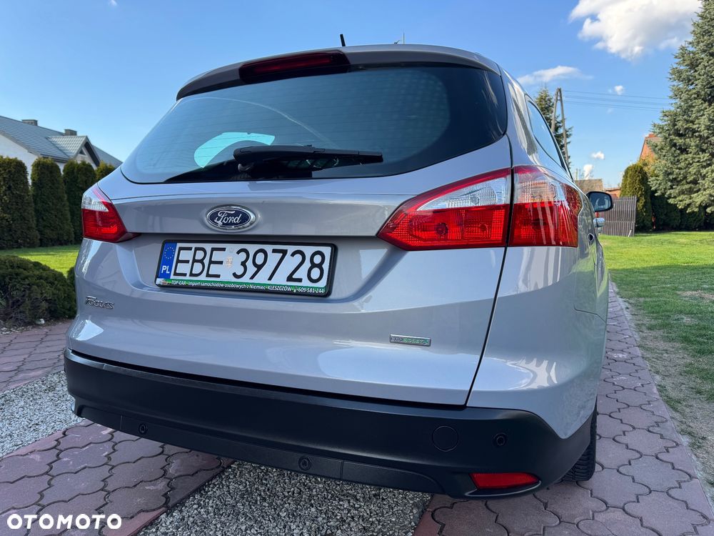 Ford Focus - 11