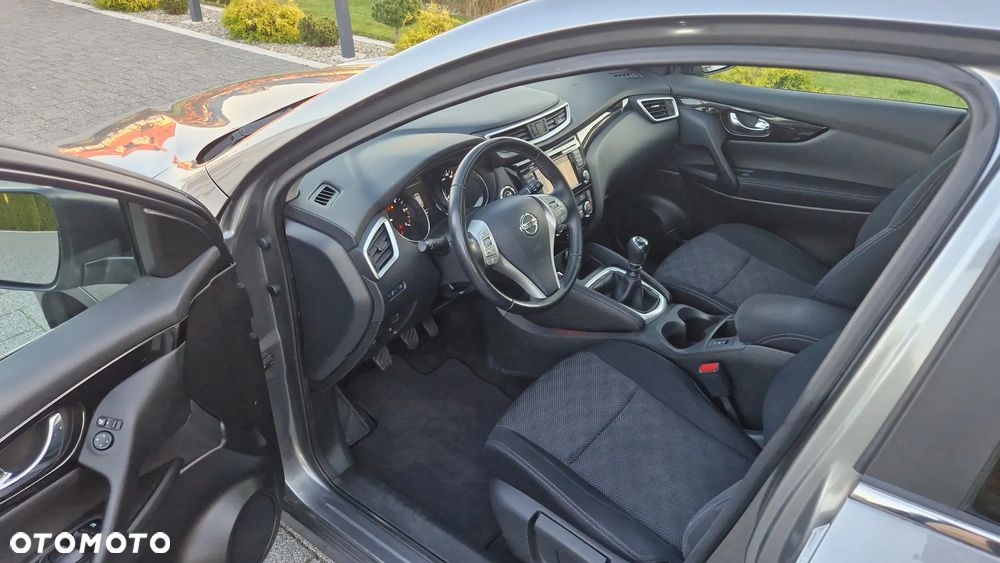 Nissan Qashqai 1.6 dCi Tekna - 12