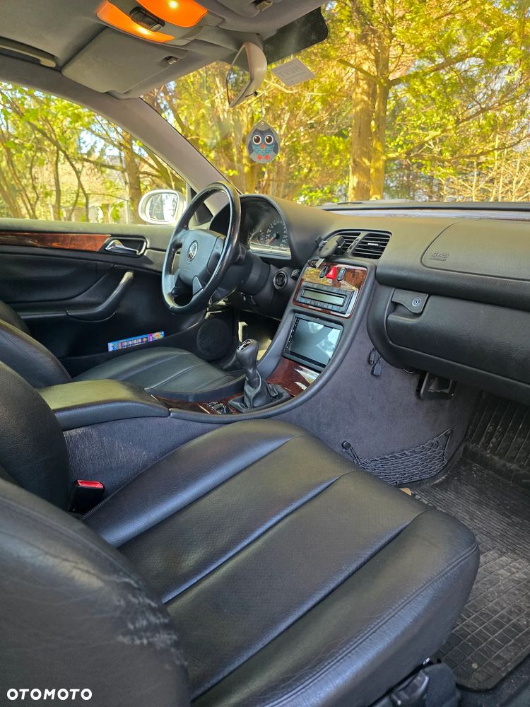 Mercedes-Benz CLK - 2