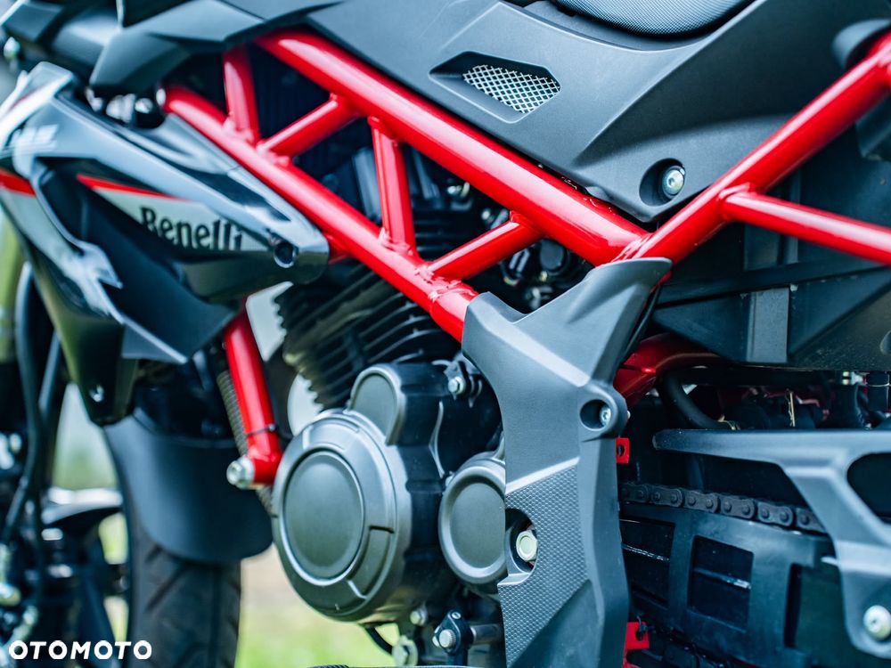 Benelli BN 125 - 10