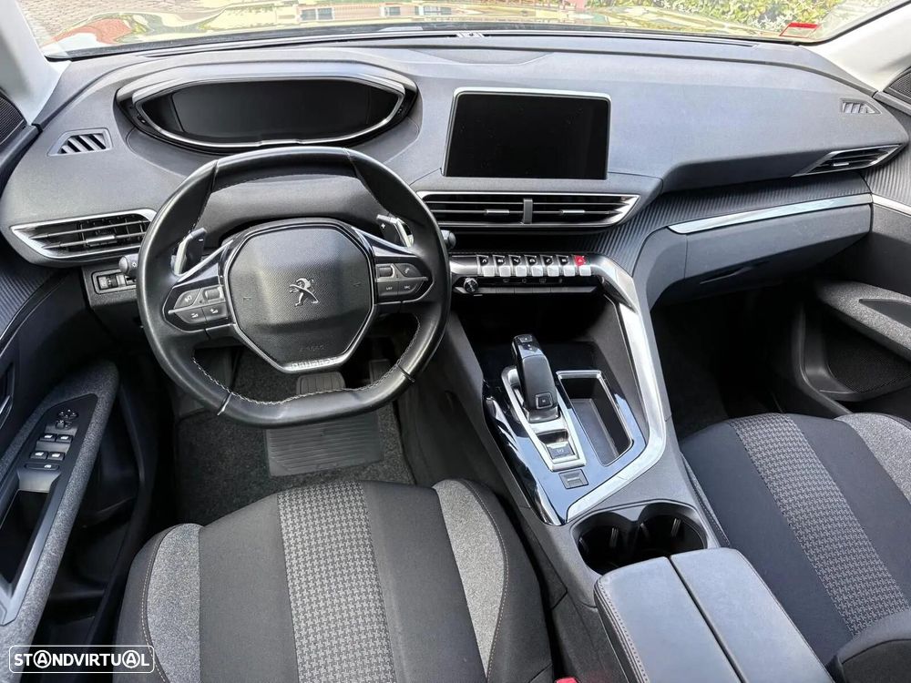 Peugeot 3008 1.2 PureTech Allure EAT8 - 30