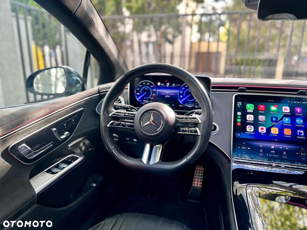 Mercedes-Benz EQE 350+ AMG Line - 11