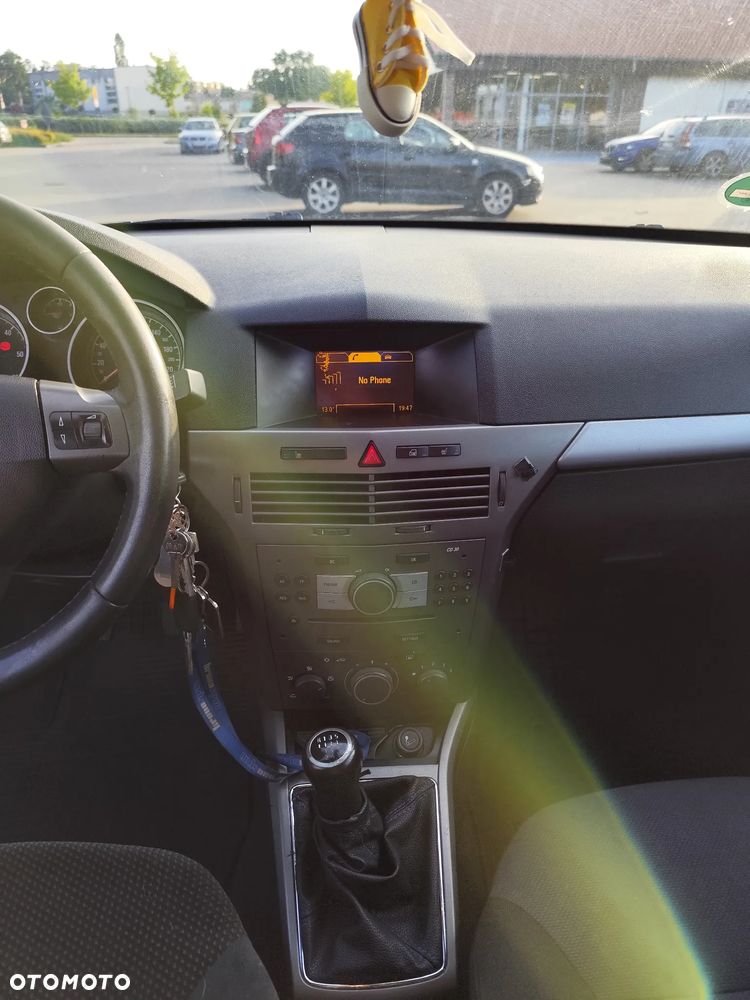 Opel Astra 1.9 CDTI Enjoy - 7