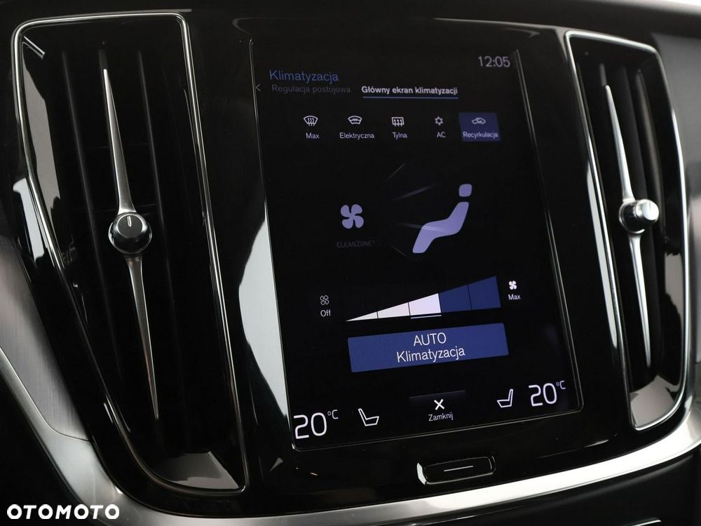 Volvo V60 D3 Momentum Pro - 29