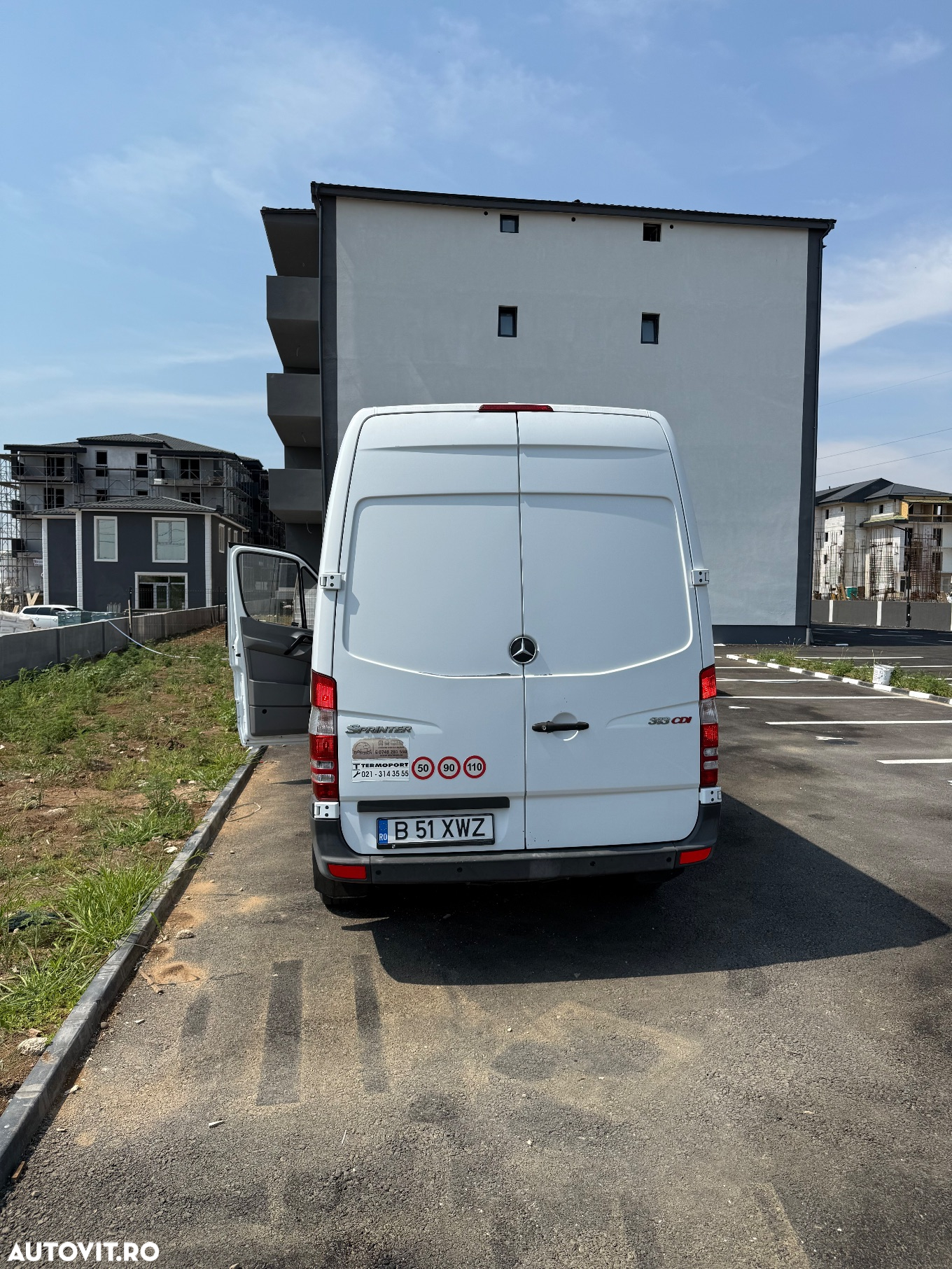 Mercedes-Benz Sprinter - 8