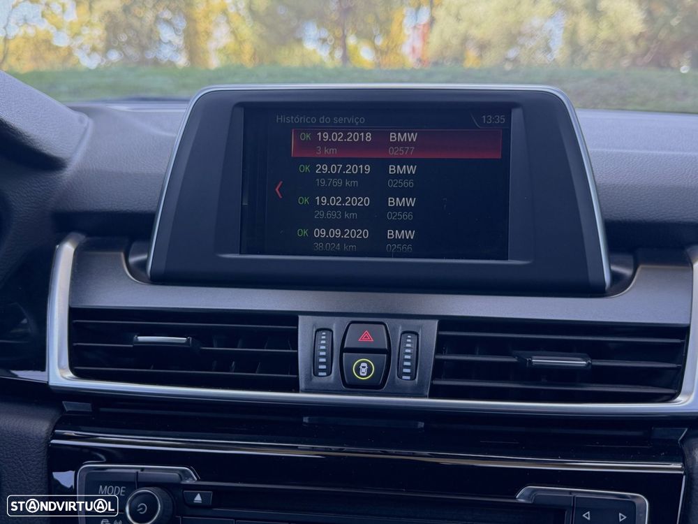 BMW 216 Active Tourer d Line Sport - 31