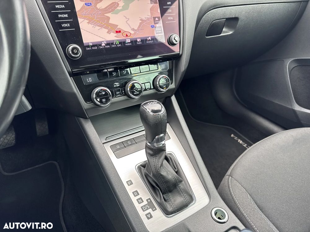 Skoda Octavia 1.5 TSI DSG Style - 25