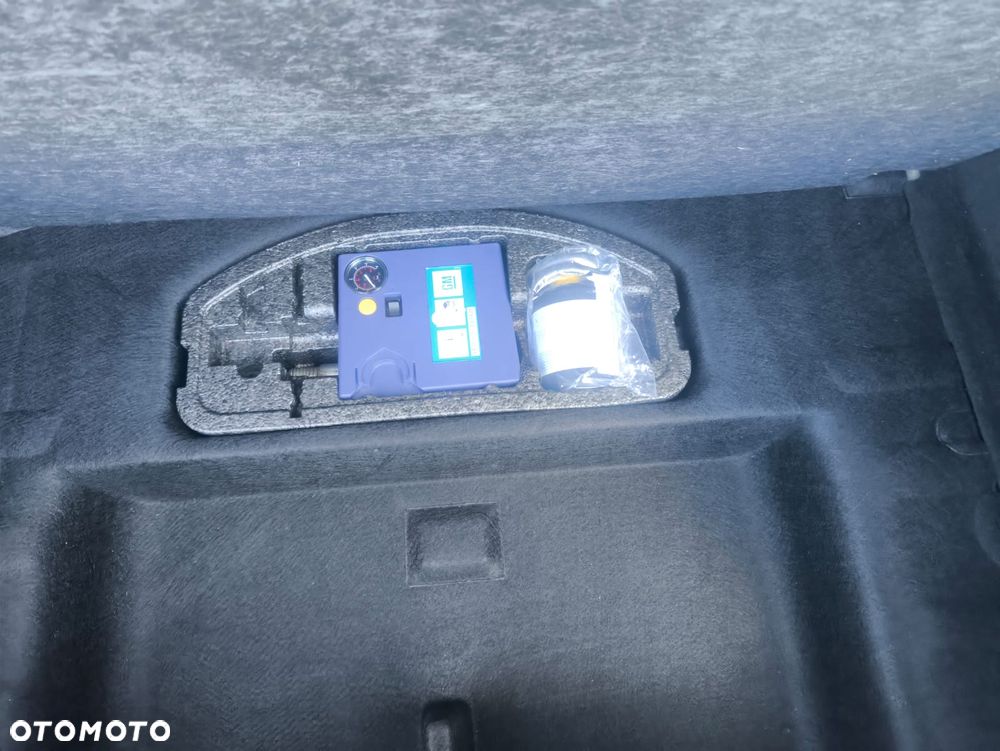Opel Astra 2.0 CDTI DPF Cosmo - 11