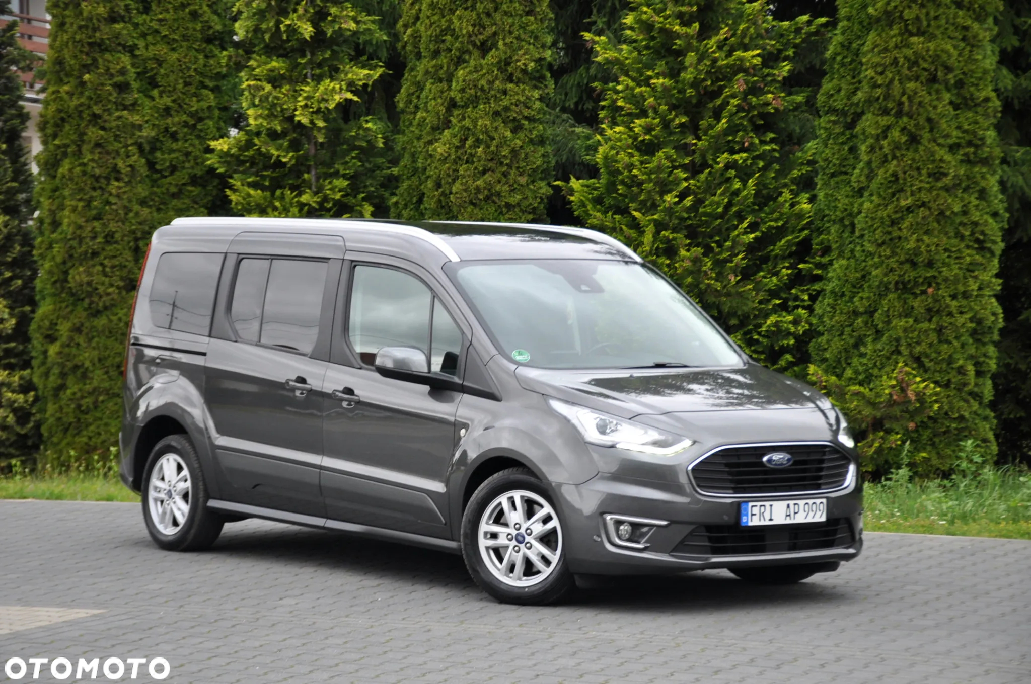 Ford Tourneo Connect 1.5 TDCi Start-Stop Titanium - 3